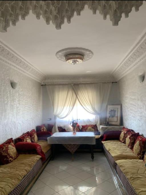 Adorable Apartamento A 8 Min Del Aeropuerto De Casablanca,Wifi Ultra Rapido Y Parking Gratis Derroua エクステリア 写真