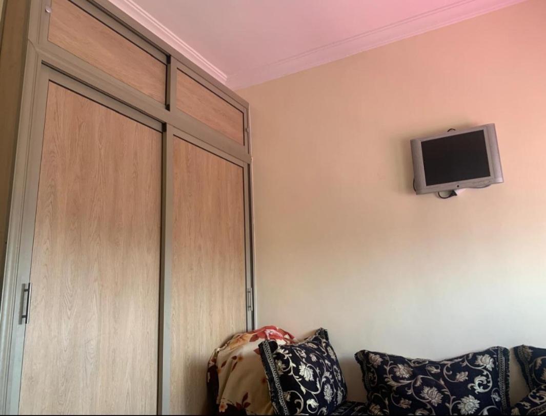Adorable Apartamento A 8 Min Del Aeropuerto De Casablanca,Wifi Ultra Rapido Y Parking Gratis Derroua エクステリア 写真